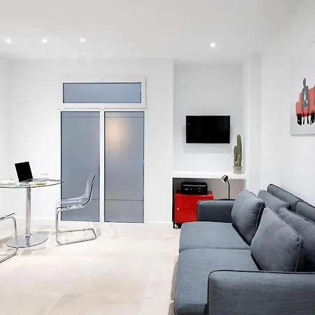 Apartment Office Reina 7 *