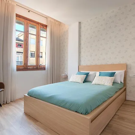 Apartment Office Reina 7